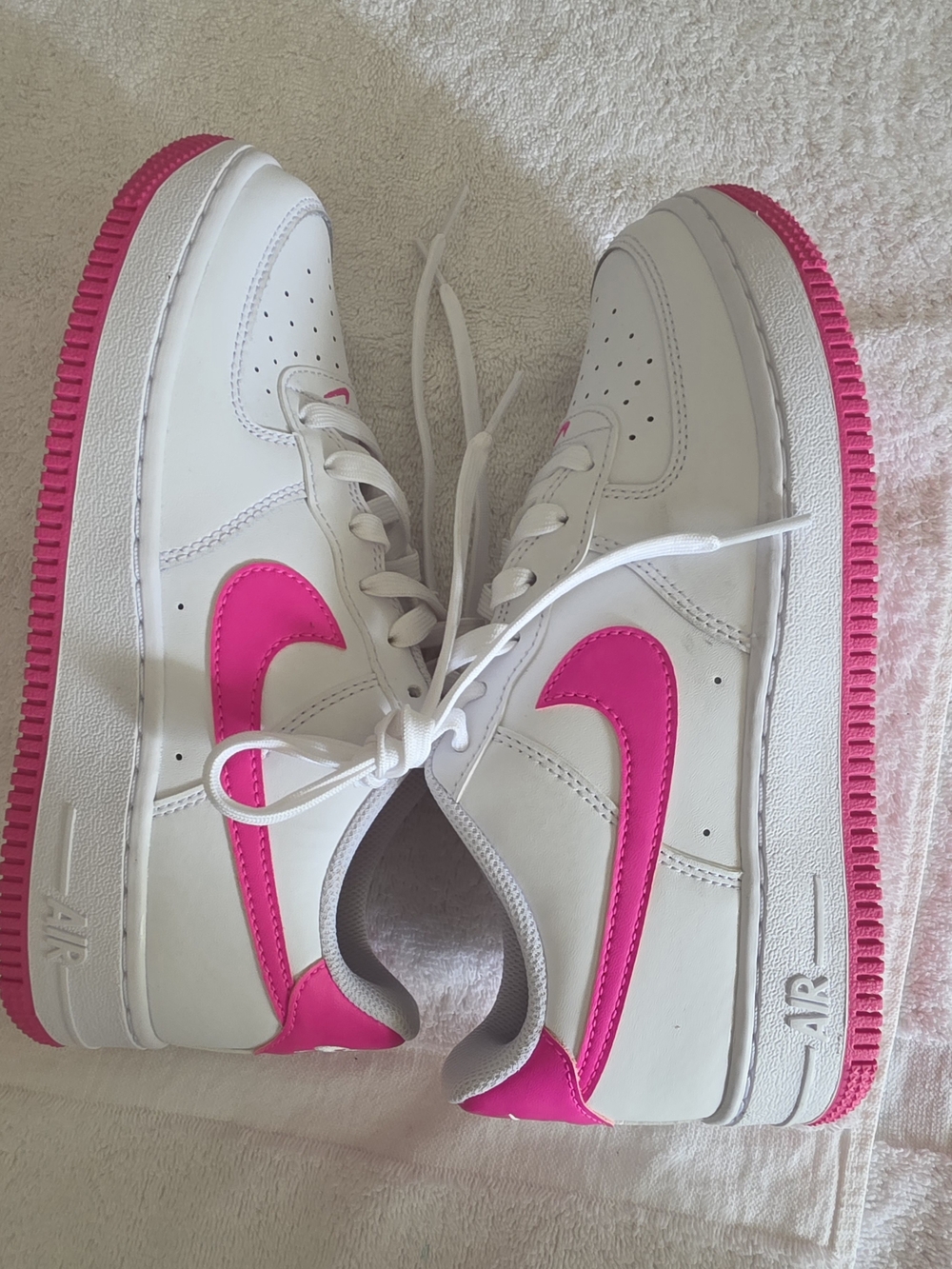 Nike Air Force 1 Low GS White Laser Fuchsia Hot Pink FV5948-102 NWT 6.5W /5Y
